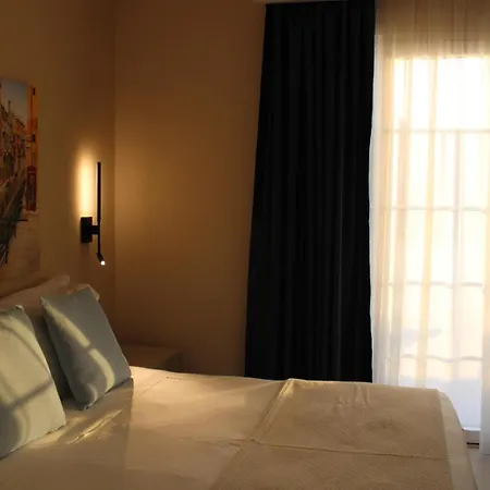 North By Petitchic 4*