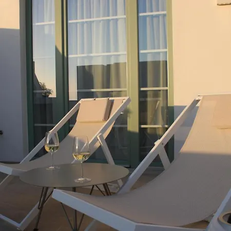 North By Petitchic 4* Mellieħa