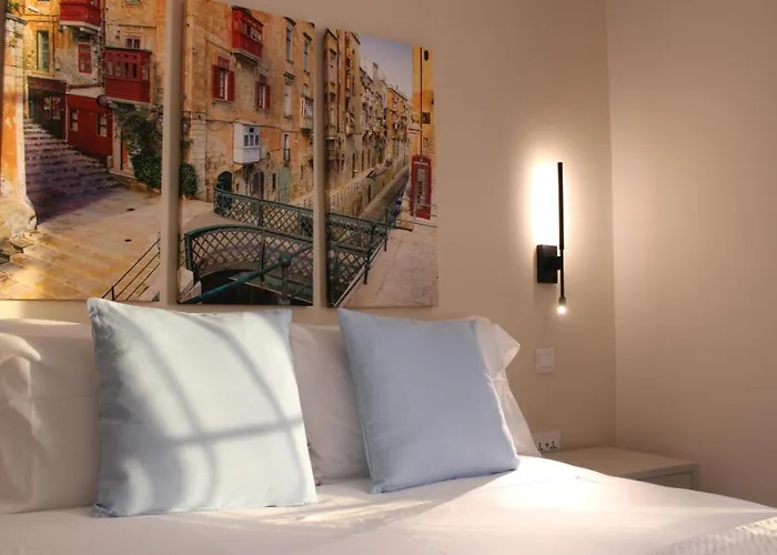 North By Petitchic 4*